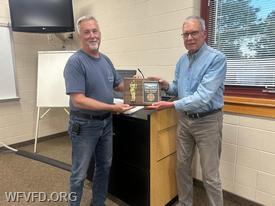 Past President Tim Titcomb (L); Vice President Emeritus Peter Konold (R).